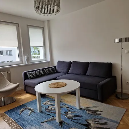 Czemunie Apartment *